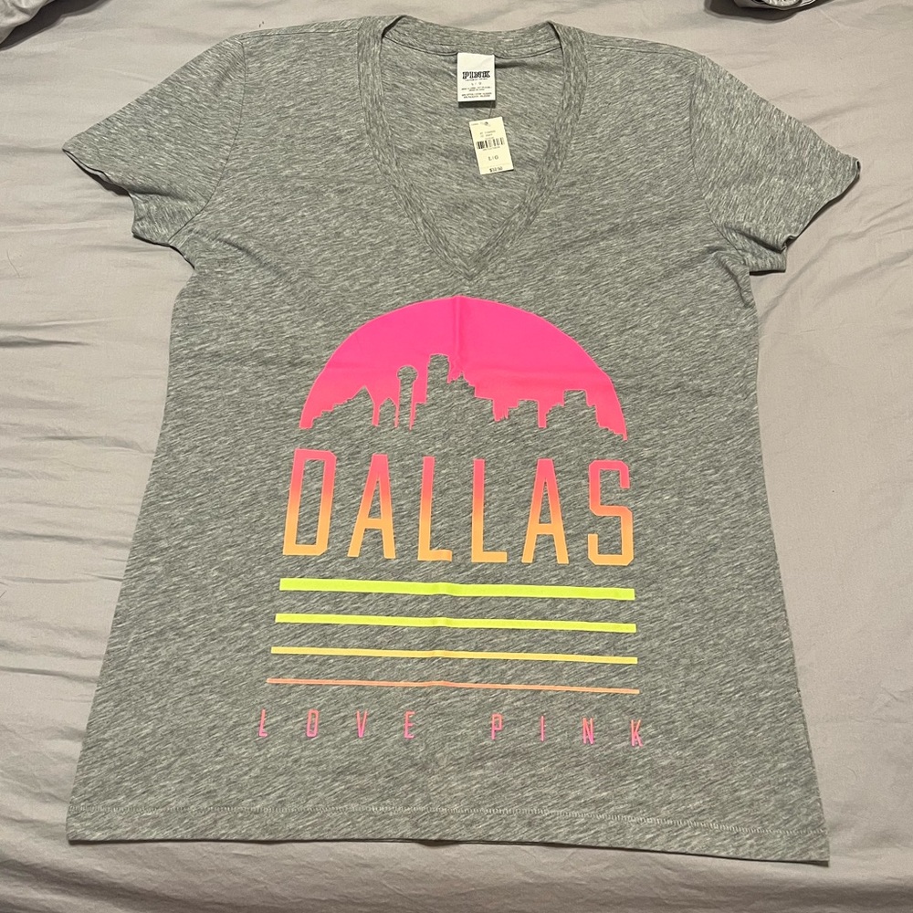 PINK   LIMITED EDITION Dallas Skyline Fitted Tee. Size Large. NWT/Never Worn